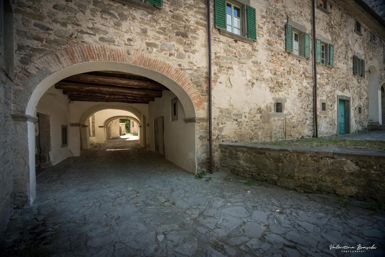 Vila Castello Di Sarna Chiusi della Verna Exteriér fotografie